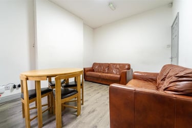 5 bed house, Umberslade Road, Selly Park, Birmingham, B297RZ - Image 3