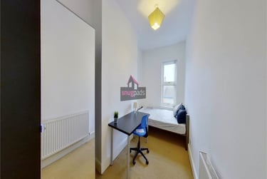 6 bed house, Salford, Langworthy, M65PP - Image 7