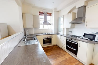 5 bed house, New Street, Highfields, Leicester, LE15NR - Image 8