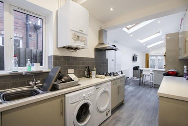 6 bed house, Selly Hill Road, Selly Park, Birmingham, B297DL - Image 4