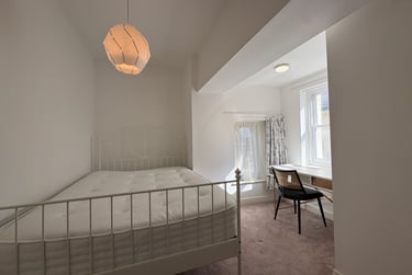 3 bed flat, Roath, Adamstown, Cardiff, CF243FR - Image 11