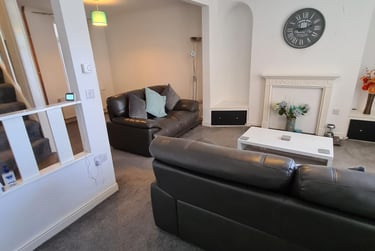 2 bed house, Cwmbwrla, Mount Pleasant, Swansea, SA58LW - Image 1