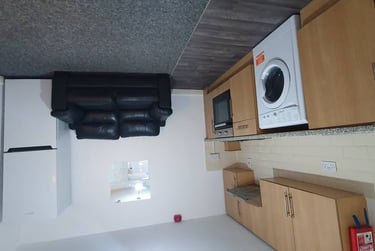 1 bed flat, 3, 18, Cathays, Cardiff, CF244EP - Image 4