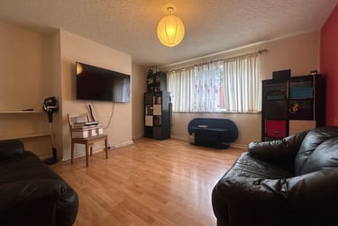 2 bed flat, Cyncoed, Cardiff, CF236EU - Image 1