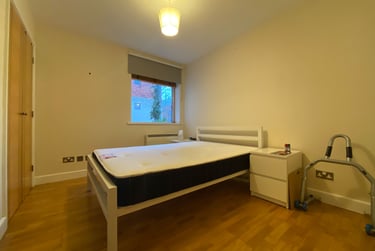 2 bed flat, Cardiff Bay, City Centre, Cardiff, CF104EJ - Image 5