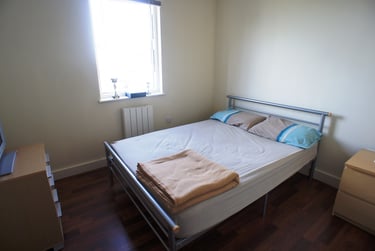 2 bed flat, Cardiff Bay, Cardiff, CF104RD - Image 7