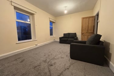 1 bed house, Grangetown, Cardiff, CF116JW - Image 1