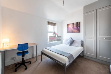 4 bed house, Salford, City Centre, M65JZ - Image 7