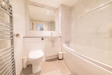 2 bed flat, Cardiff Bay, City Centre, Cardiff, CF104DA - Image 9