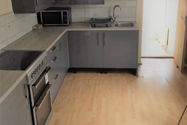 4 bed house, Brynmill, Swansea, SA14LX - Image 1