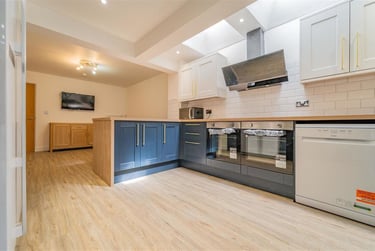 7 bed house, Tiverton Road, Selly Park, Birmingham, B296BU - Image 3