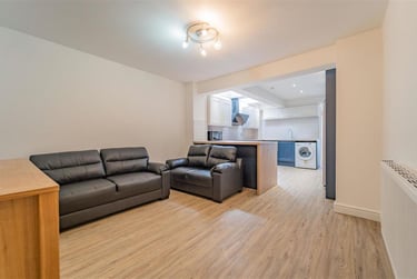 7 bed house, Tiverton Road, Selly Park, Birmingham, B296BU - Image 4