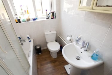 2 bed flat, Lodge Hill Road, Selly Oak, Birmingham, B296NL - Image 6