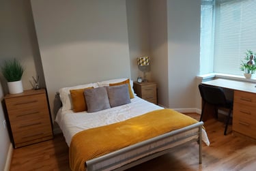 5 bed house, Port Tenant, St Thomas, Swansea, SA18NB - Image 3