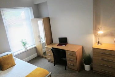 5 bed house, Port Tenant, St Thomas, Swansea, SA18NB - Image 7