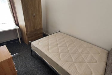 2 bed flat, 1, 26, Cathays, Cardiff, CF244ES - Image 3