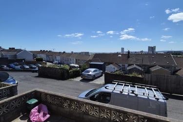 3 bed house, St Thomas, City Centre, Swansea, SA18BB - Image 14