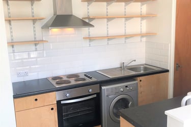 5 bed house, City Centre, Mount Pleasant, Swansea, SA14AQ - Image 2