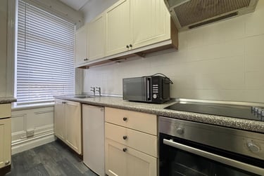 1 bed studio, Penylan, Plasnewydd, Cardiff, CF235BT - Image 2