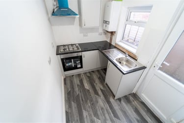 2 bed house, Gleave Road, Selly Park, Birmingham, B296JW - Image 3