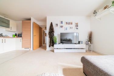 2 bed flat, Cardiff Bay, Grangetown, Cardiff, CF105NX - Image 4