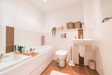 2 bed flat, Cardiff Bay, Grangetown, Cardiff, CF105NX - Image 9