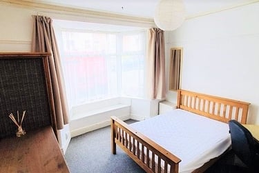 4 bed house, Hazel Road, Uplands, Swansea, SA20LU - Image 7