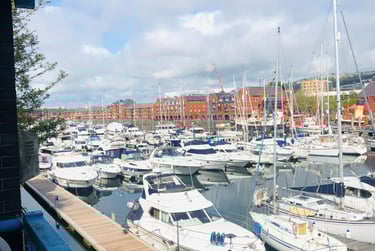 1 bed flat, SA1 Marina, Swansea Marina, Swansea, SA11UZ - Image 1