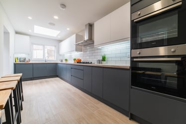 6 bed house, Splott, Cardiff, CF242DQ - Image 1