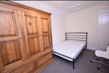 4 bed house, Street, Swansea Marina, Swansea, SA18BR - Image 9