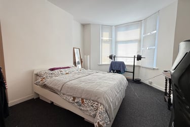 1 bed flat, Cathays, Plasnewydd, Cardiff, CF243AL - Image 2