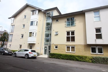 2 bed house, Roath, Adamstown, Cardiff, CF241DJ - Image 7