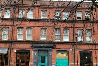 1 bed flat, Llanfair House, St Mary's Square, Swansea, SA13LP - Image 5