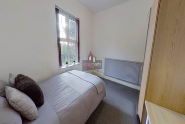 1 bed house, Salford, Ellesmere Park, M68HZ - Image 3