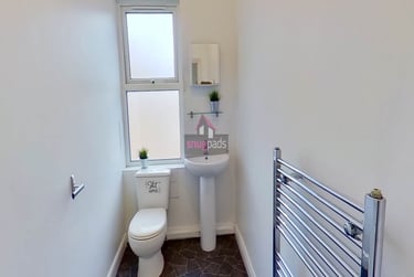 1 bed house, Salford, Ellesmere Park, M68HZ - Image 9