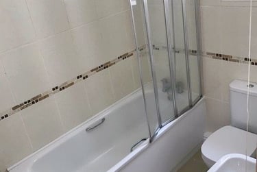 4 bed house, Brynmill, Swansea, SA20BP - Image 4