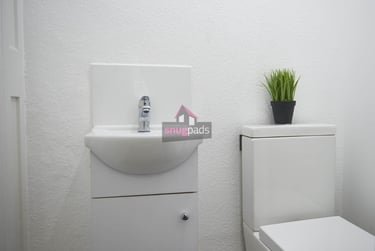 6 bed house, Salford, Seedley, M67NU - Image 12