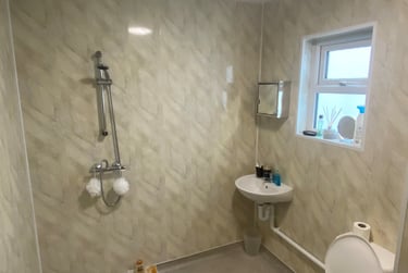 1 bed flat, City Centre, Neath, Swansea, SA15HG - Image 5