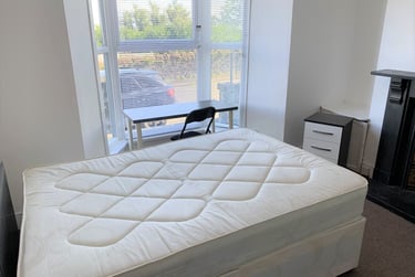 4 bed house, Seaview Terrace, City Centre, Swansea, SA16FE - Image 4