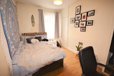 4 bed house, Brynmill, Swansea, SA14NF - Image 4