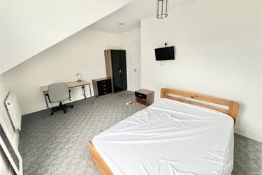 4 bed house, Gwydr Crescent, Uplands, Swansea, SA20AB - Image 3