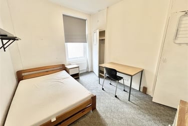 4 bed house, Gwydr Crescent, Uplands, Swansea, SA20AB - Image 4