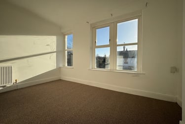 3 bed house, Splott, Cardiff, CF242LU - Image 3