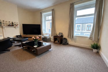 1 bed flat, Splott, Cardiff, CF241PP - Image 1