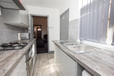 4 bed house, Dawlish Road, Selly Park, Birmingham, B297AT - Image 3