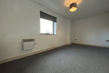 2 bed flat, Cardiff Bay, Splott, Cardiff, CF104JD - Image 8