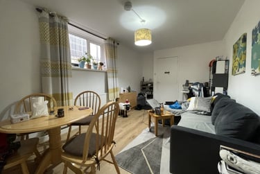 1 bed house, Adamsdown, Adamstown, Cardiff, CF240NJ - Image 1