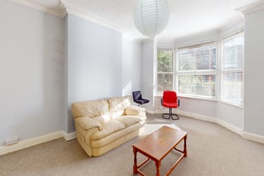 4 bed house, Fosse Road South, City Centre, Leicester, LE30FW - Image 1