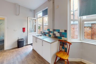 4 bed house, Fosse Road South, City Centre, Leicester, LE30FW - Image 6