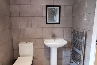 4 bed house, Sandfields, Neath, Swansea, SA13JF - Image 5